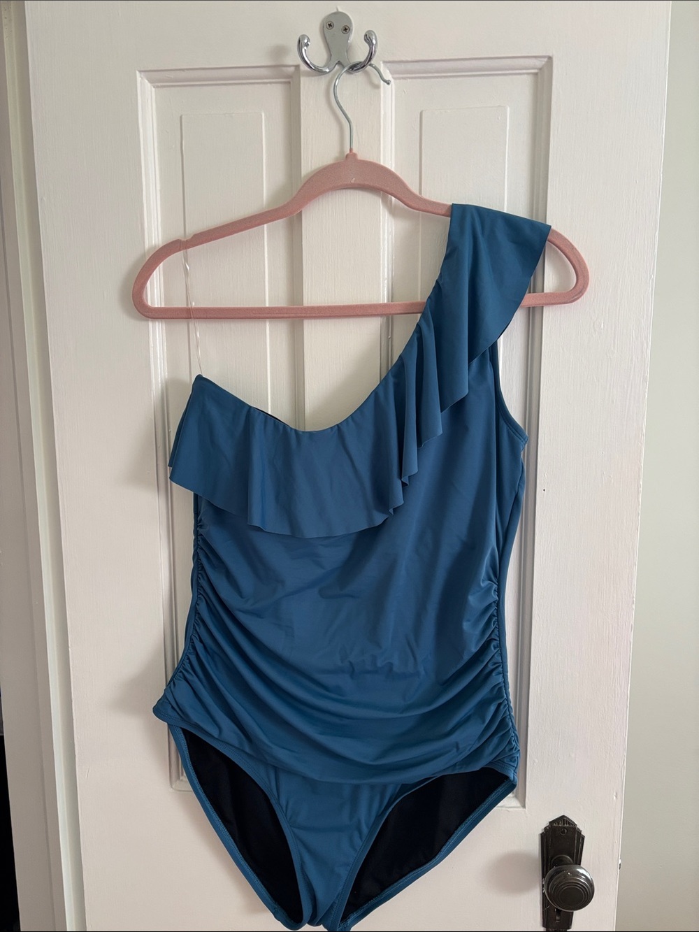 Ruffled One-Shoulder One-Piece Swimsuit in Teal Blue